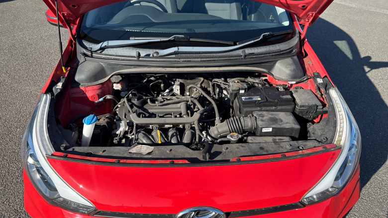 Hyundai i20 1.2 MPi SE 5dr Petrol Hatchback